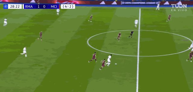 【欧冠】皇马主场3比1曼城晋级16强，姆巴佩帽子戏法