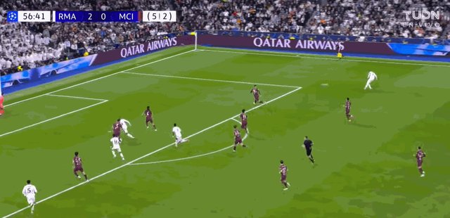 【欧冠】皇马主场3比1曼城晋级16强，姆巴佩帽子戏法