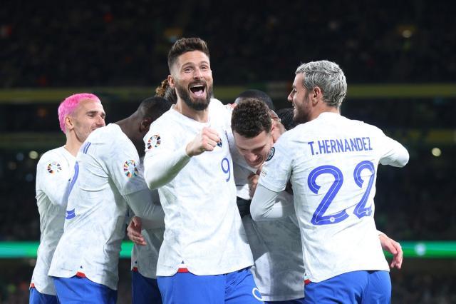 聪明帕瓦尔与德尚和解，灵猫迈尼昂致敬班克斯