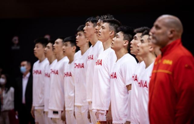 必发官方网站-【夜读】上下半场判若两队，男篮给乔帅的“见面礼”