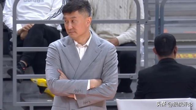 必发app-杜锋:开局挖了一个大坑,几个球员没人防守情况下投不中非常可惜