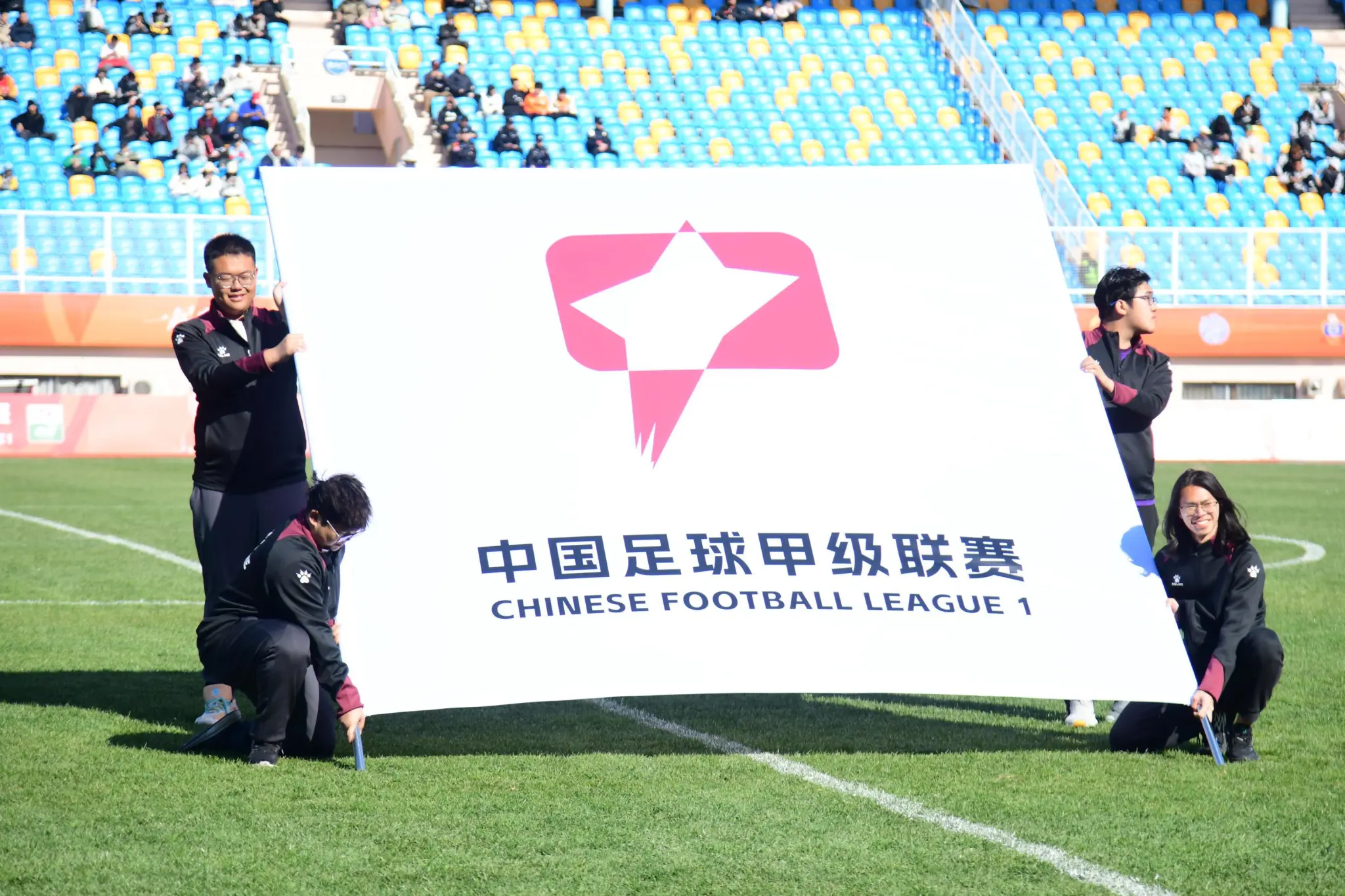 中甲观众人数:南通超2万人,南京无锡苏州总和未到1万人